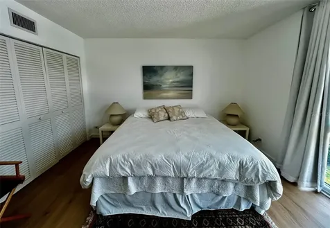 500 S Washington Drive Sarasota FL 34236