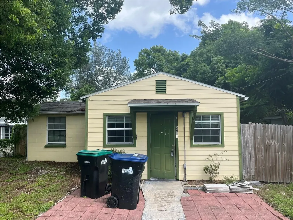 2011 Page Avenue Orlando FL 32806