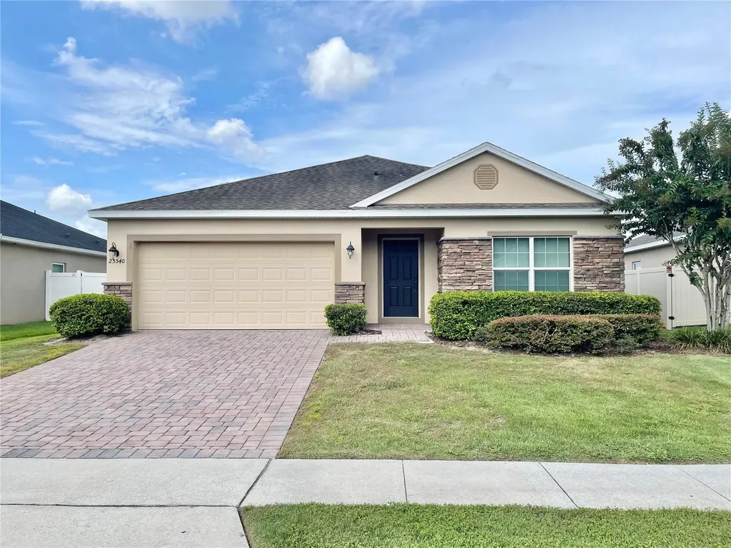 23540 Companero Drive Sorrento FL 32776