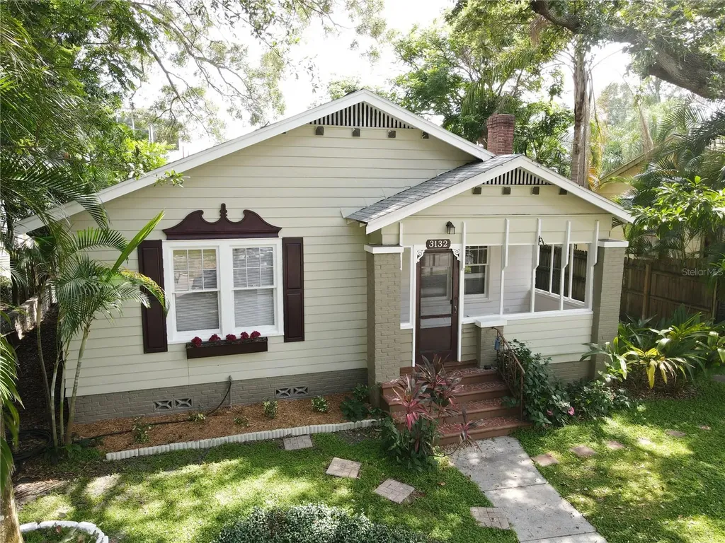 3132 6th Avenue N St Petersburg FL 33713
