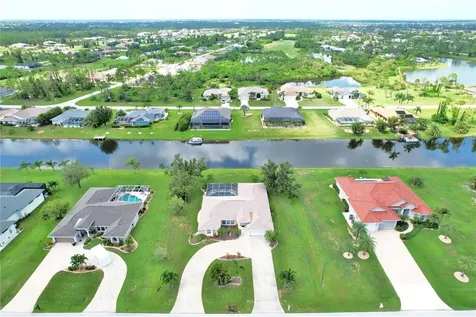 1152 Boundary Boulevard Rotonda West FL 33947