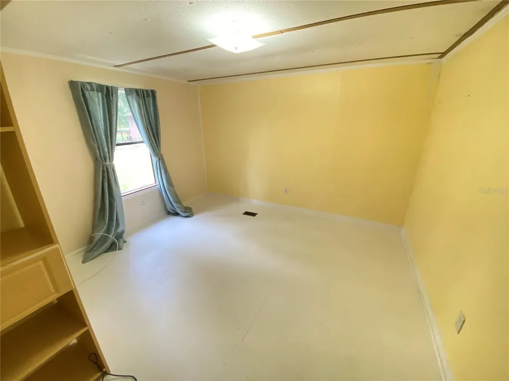 989 NE 184th Place Citra FL 32113