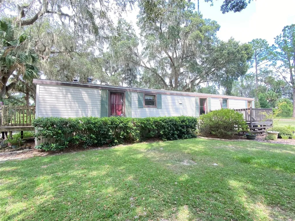 989 NE 184th Place Citra FL 32113