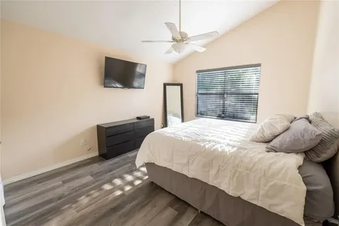 560 Remington Oak Drive Lake Mary FL 32746
