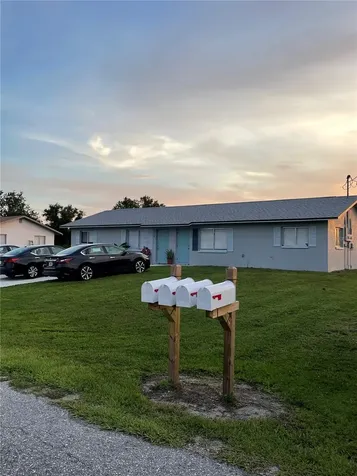 132-138 Gordon Avenue S Lehigh Acres FL 33973