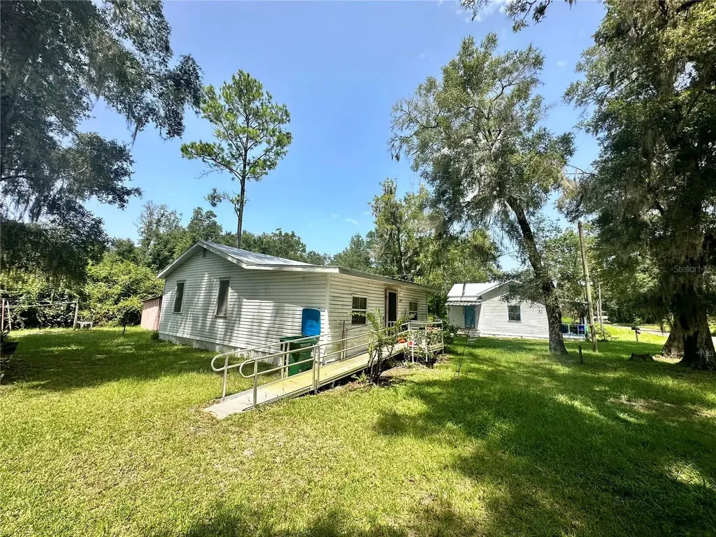1510 SW 2nd Drive Chiefland FL 32626