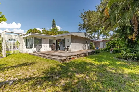 2630 Quincy Street S Gulfport FL 33711
