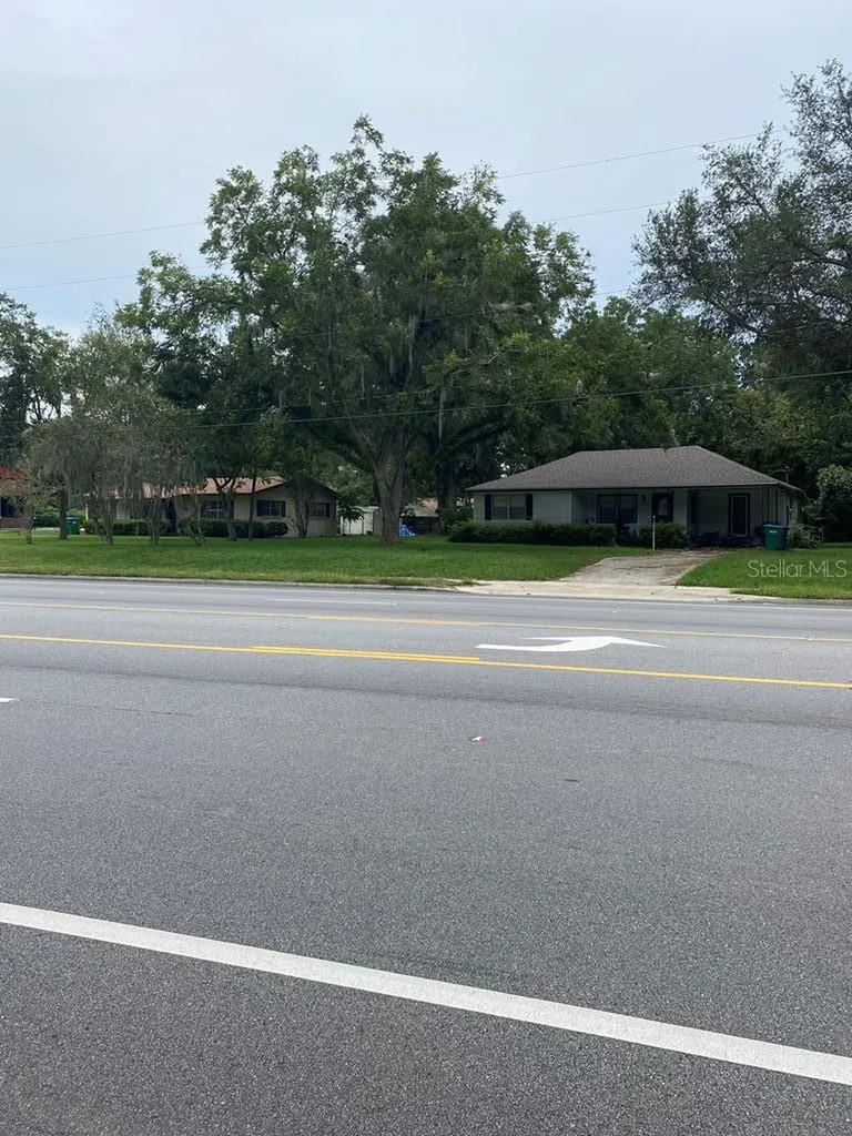 24809 W Newberry Road Newberry FL 32669