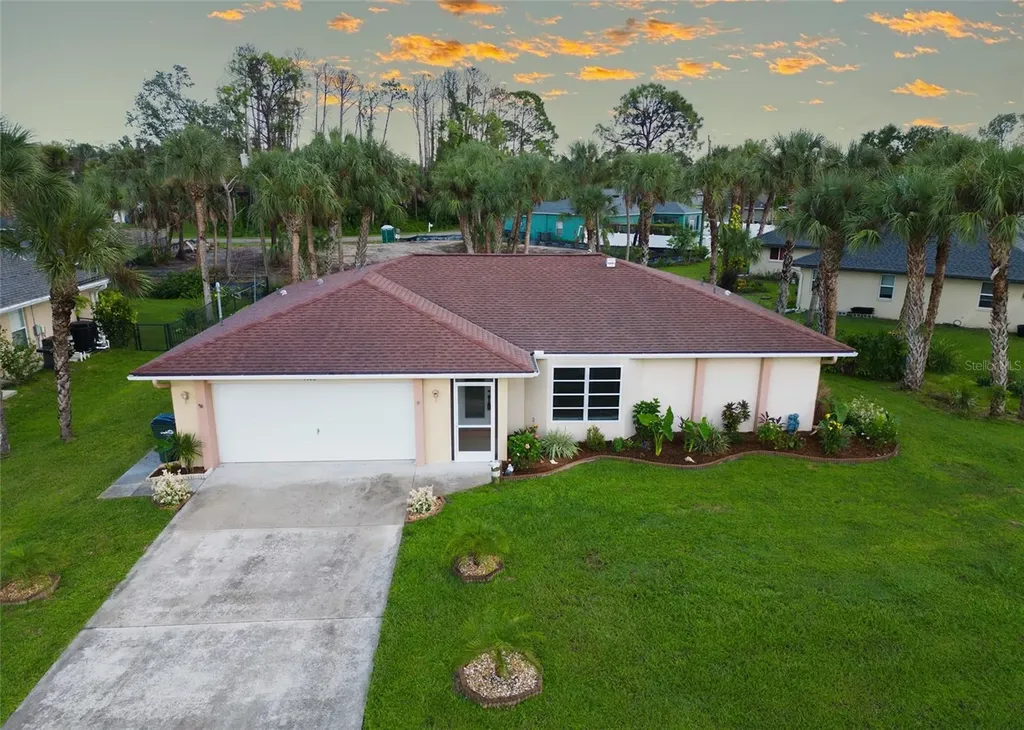 3926 Pinstar Terrace North Port FL 34287