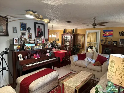 3426 Pipes O The Glen Way Orlando FL 32808