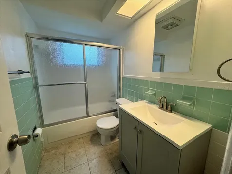 1024 Saxon Lane Holiday FL 34691
