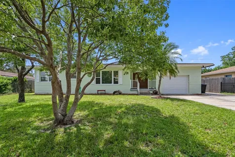 4010 28th Avenue N St Petersburg FL 33713
