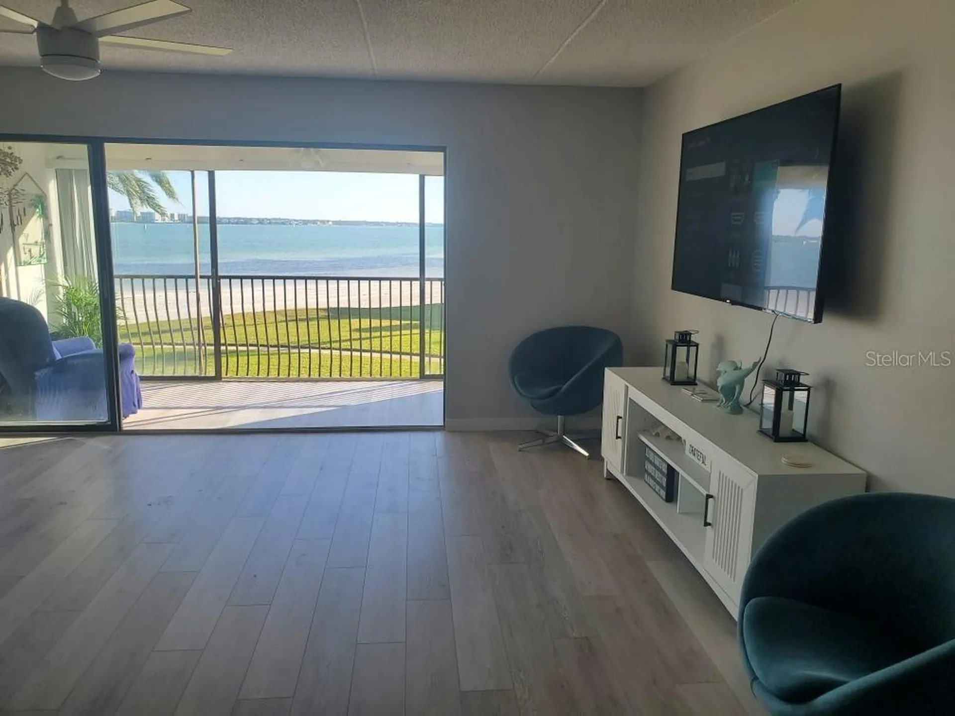 895 S Gulfview Boulevard Clearwater FL 33767