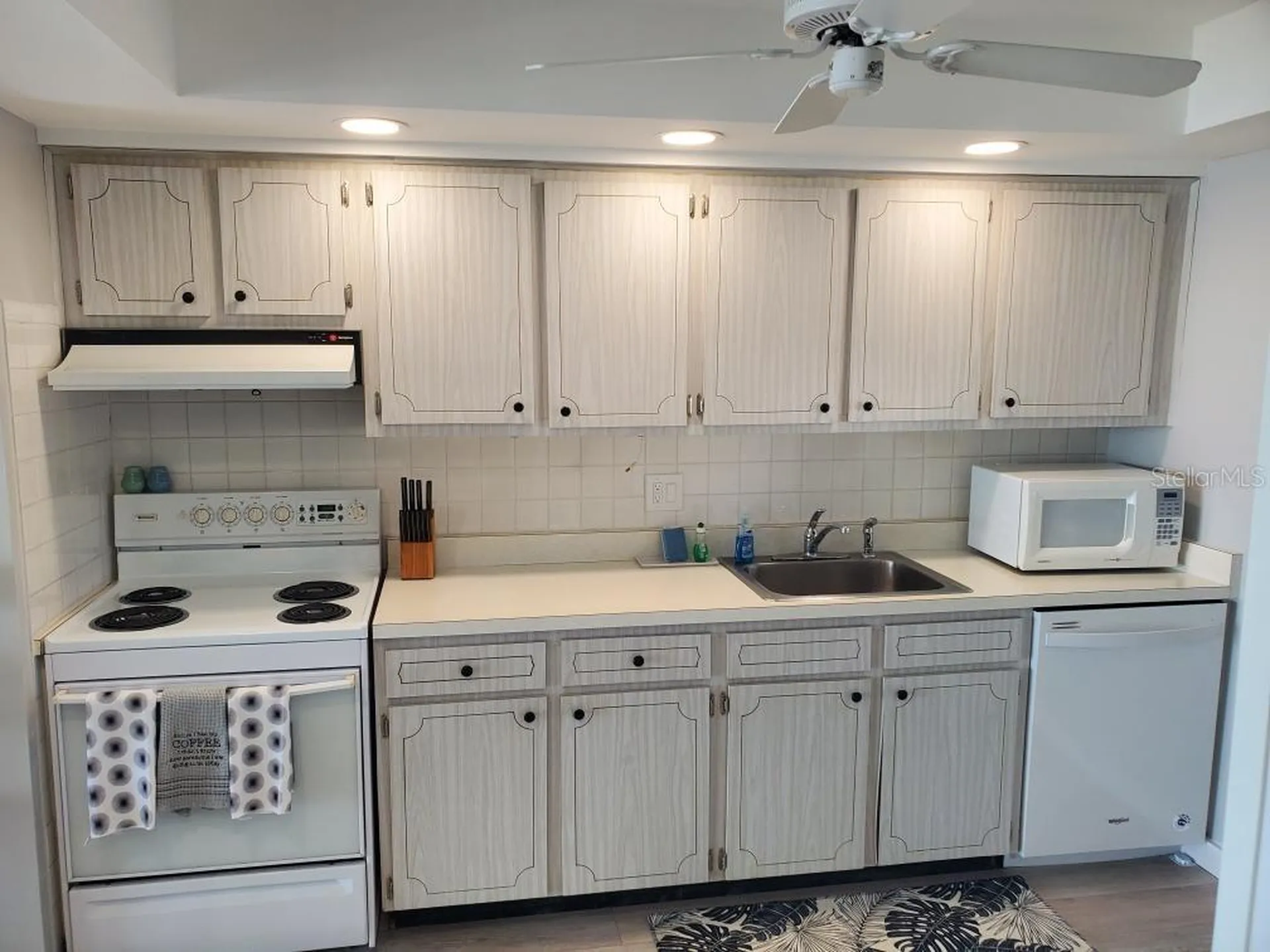 895 S Gulfview Boulevard Clearwater FL 33767