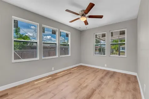 866 53rd Avenue S St Petersburg FL 33705