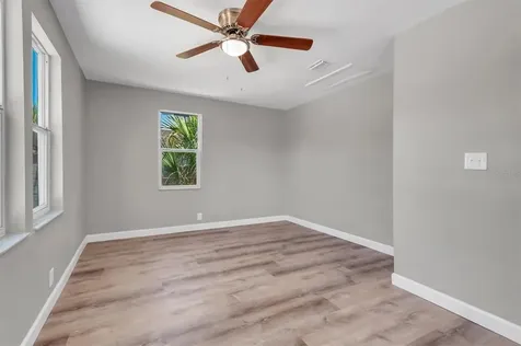 866 53rd Avenue S St Petersburg FL 33705