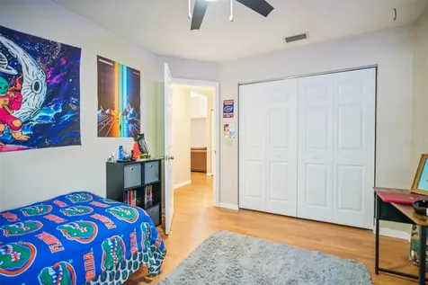 4501 NW 21st Drive Gainesville FL 32605