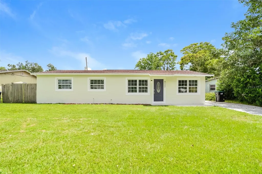 4737 Kempston Drive Orlando FL 32812