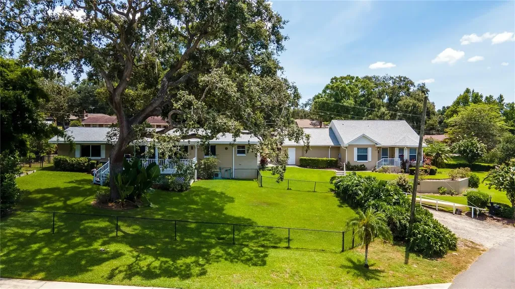 2400 Country Club Road Eustis FL 32726