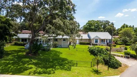 2400 Country Club Road Eustis FL 32726