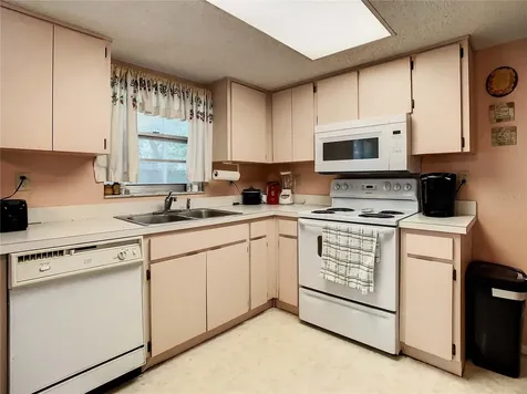 7328 Blackhawk Trail Spring Hill FL 34606