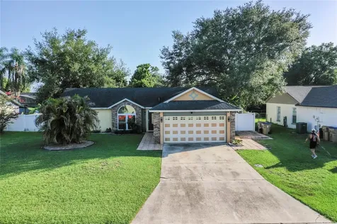 127 Teakwood Drive Kissimmee FL 34743
