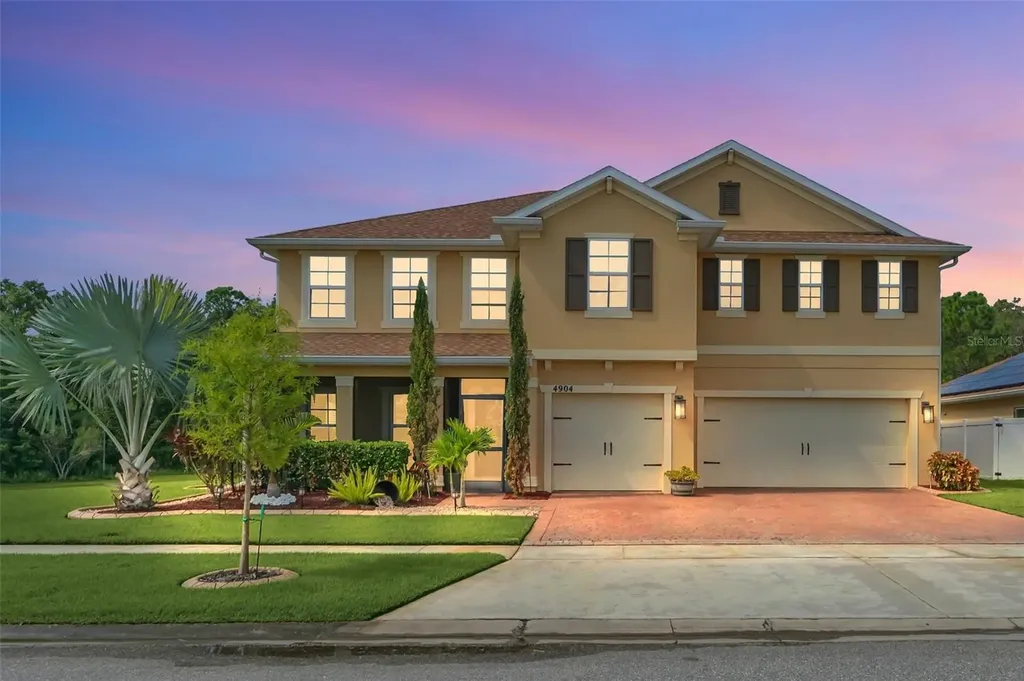 4904 Whistling Wind Avenue Kissimmee FL 34758