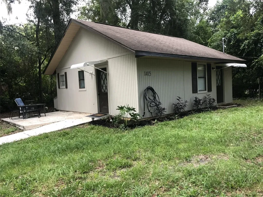 1415 NE 28th Lane Ocala FL 34470
