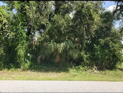 2644 Starview Avenue North Port FL 34288