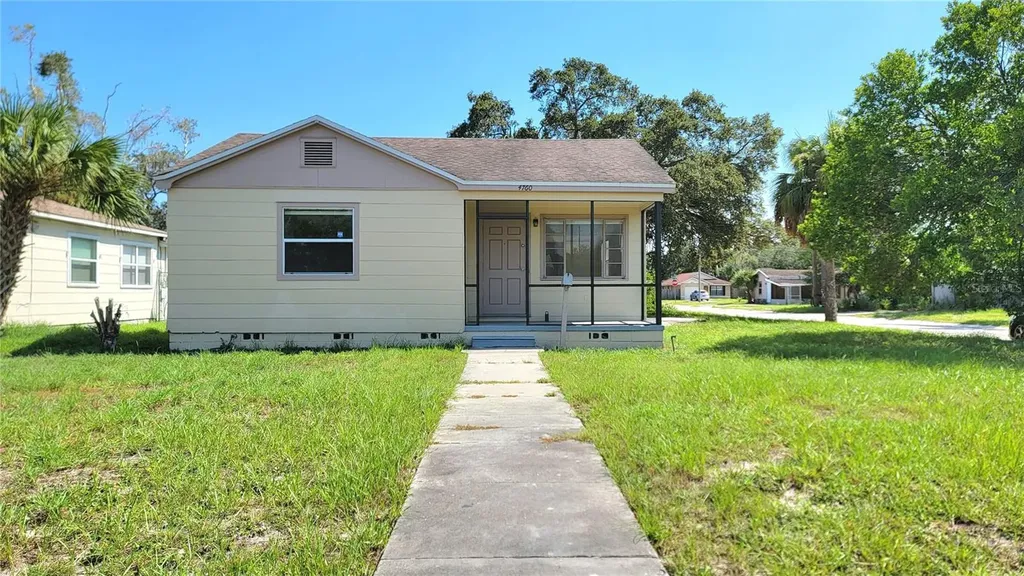 4760 4th Avenue S St Petersburg FL 33711
