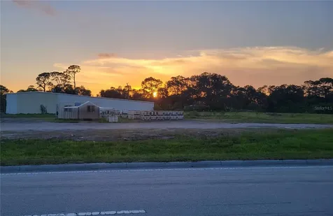 4013 Highway 441 N Okeechobee FL 34972