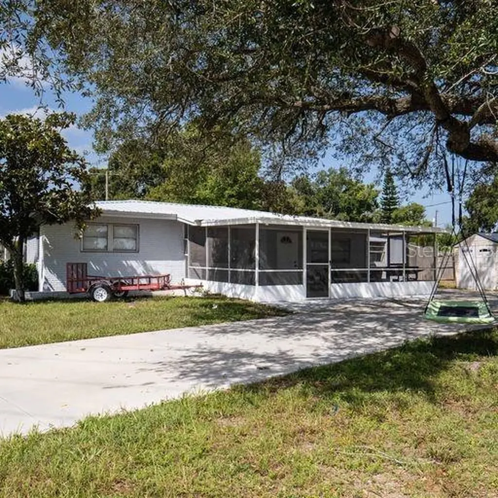 224 W Polk Street Auburndale FL 33823