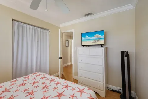 1316 32nd Street W Bradenton FL 34205