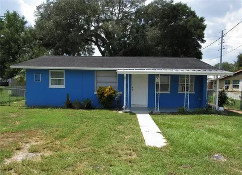 5205 Ridge Street Zephyrhills FL 33542