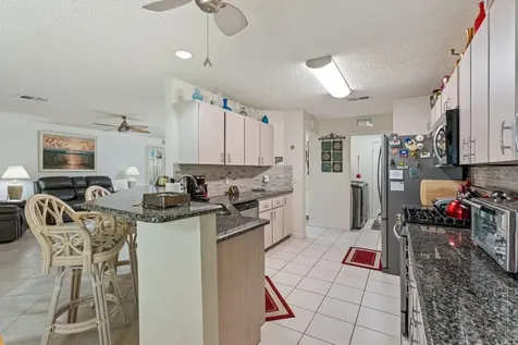 9656 SW 93rd Loop Ocala FL 34481
