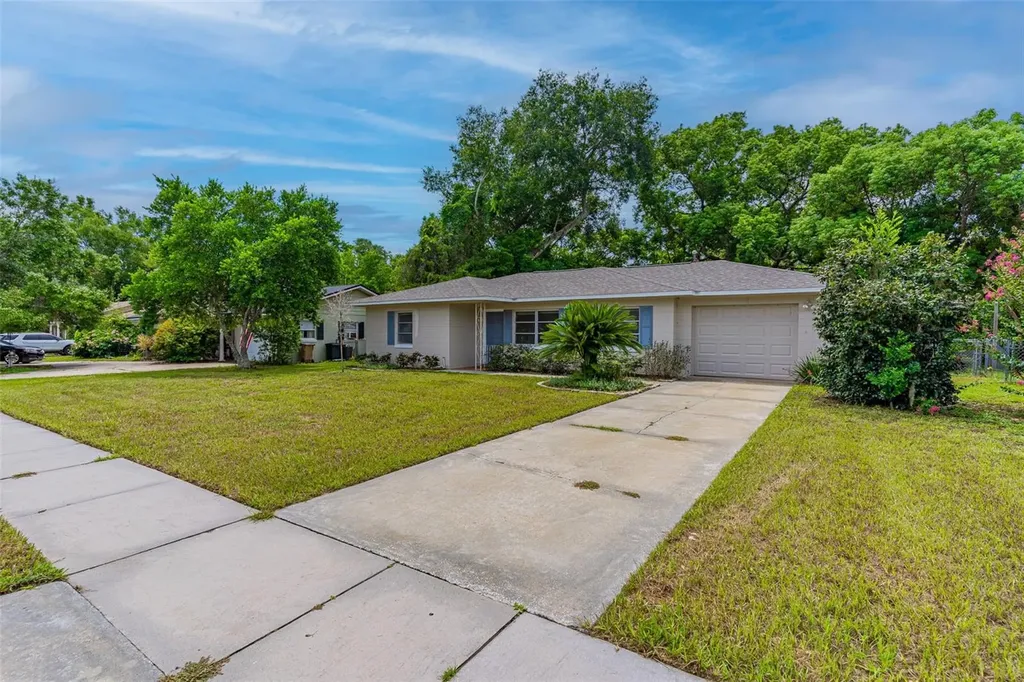 2280 Northland Road Mount Dora FL 32757
