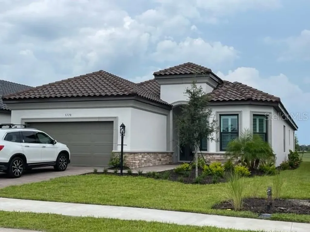 3778 Santa Caterina Boulevard Bradenton FL 34211