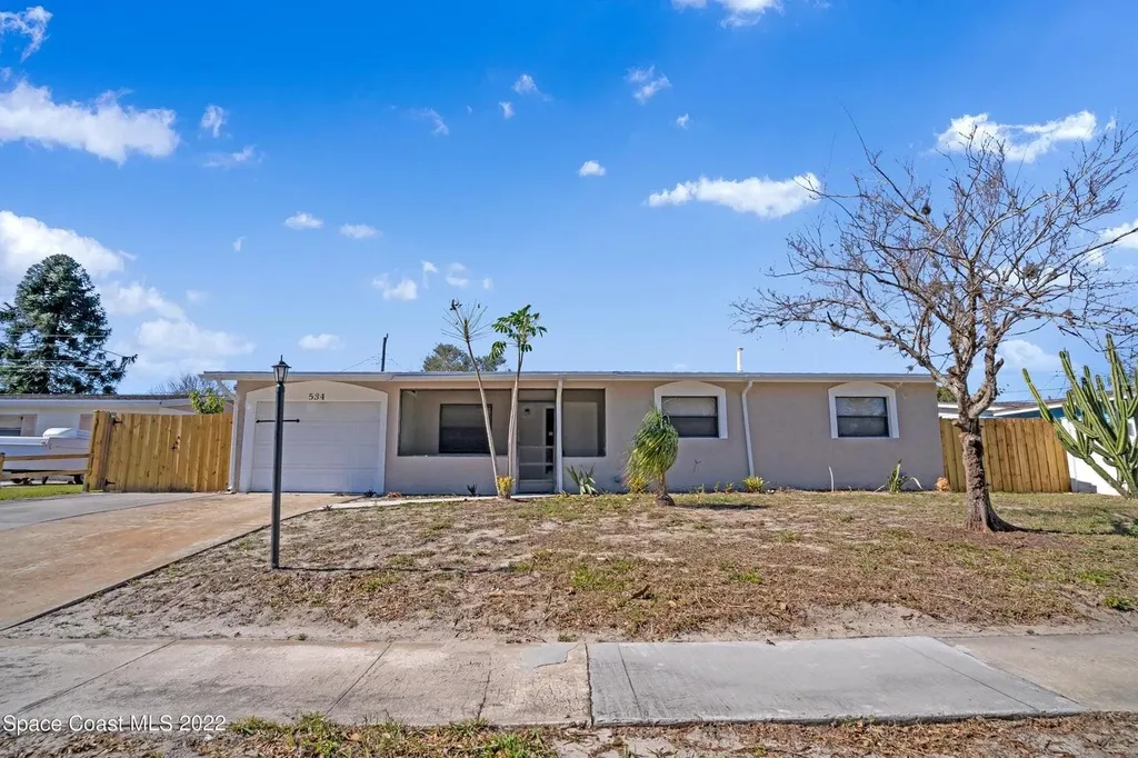 534 Clarewood Boulevard Titusville FL 32796