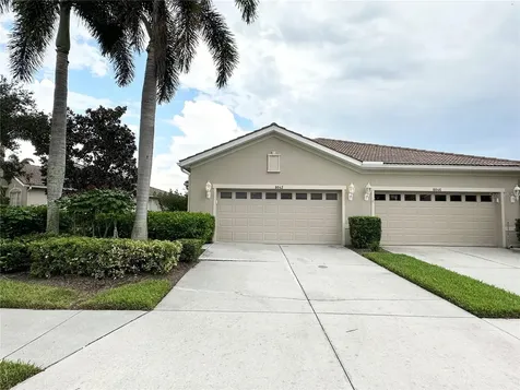 8042 Victoria Falls Circle Sarasota FL 34243