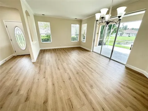 8042 Victoria Falls Circle Sarasota FL 34243