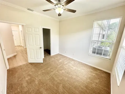 8042 Victoria Falls Circle Sarasota FL 34243