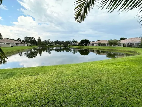8042 Victoria Falls Circle Sarasota FL 34243