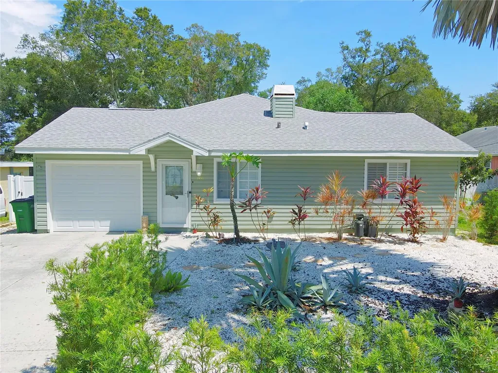 2951 Bay View Drive Safety Harbor FL 34695