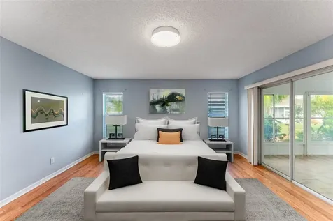 5717 King James Avenue Leesburg FL 34748