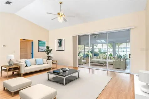 5717 King James Avenue Leesburg FL 34748