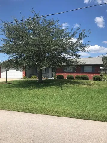 1622 Juno Trail Astor FL 32102