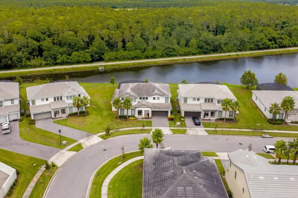 3951 Oakville Avenue Kissimmee FL 34741