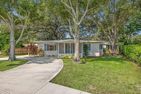 4420 16th Street N St Petersburg FL 33703