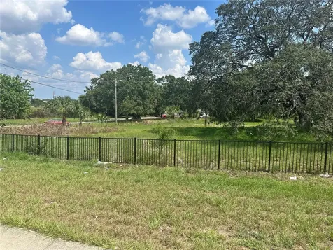 10626 E Bay Road Gibsonton FL 33534