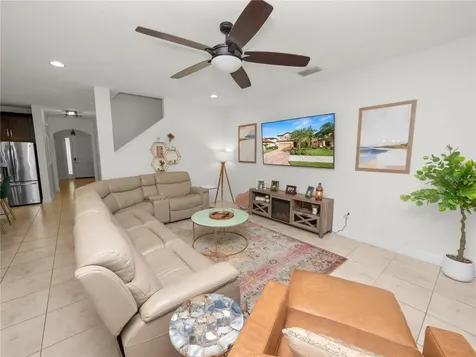 1950 Altavista Circle Lakeland FL 33810
